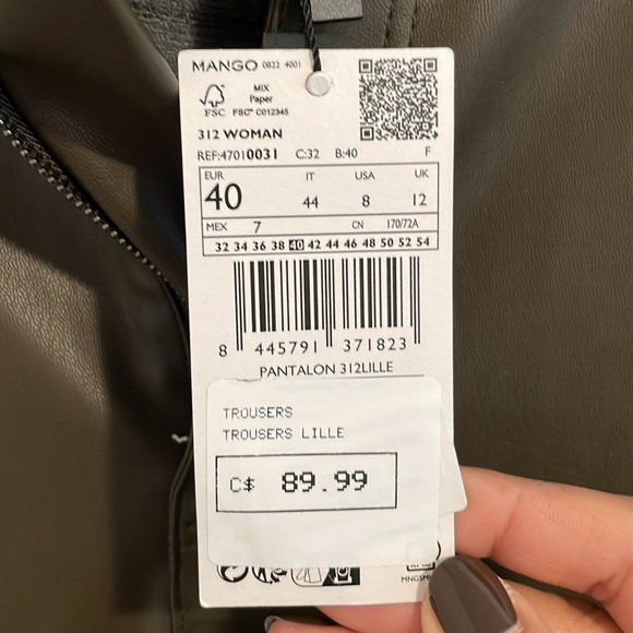 MANGO | NWT Faux Leather Straight leg pants - Picture 2 of 4